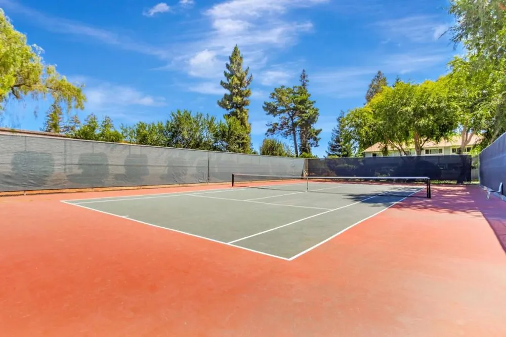 4882 Cherrythorne Lane San Jose, CA 95129