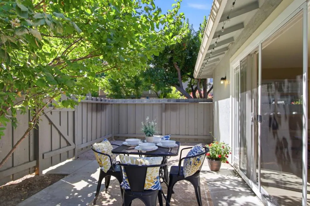 4882 Cherrythorne Lane San Jose, CA 95129