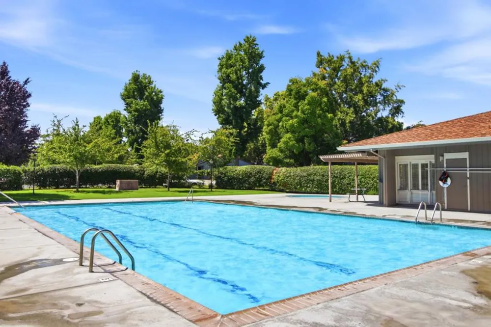 4882 Cherrythorne Lane San Jose, CA 95129