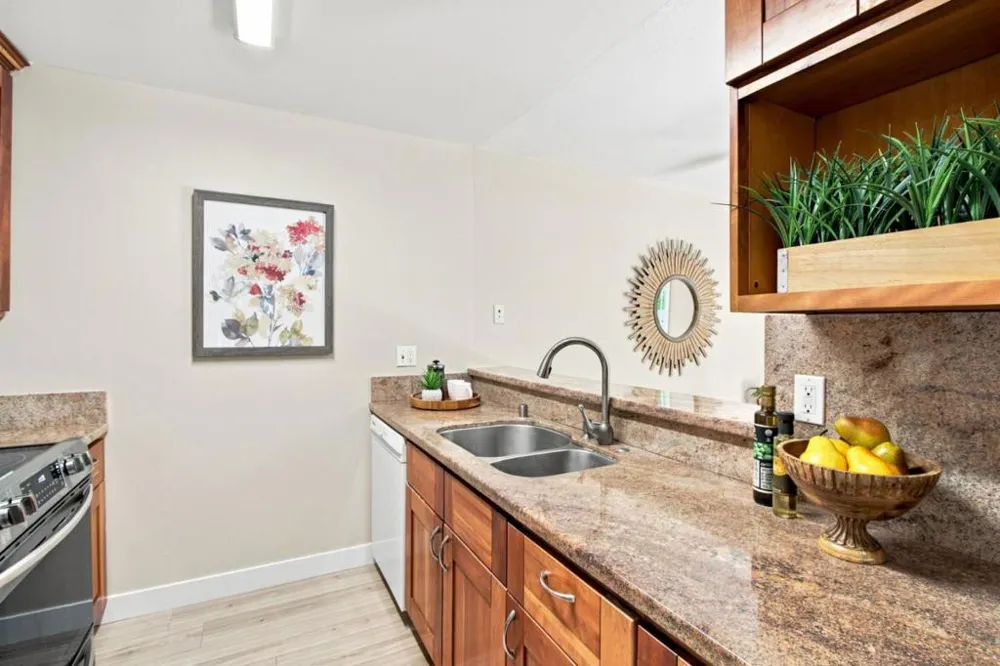 4882 Cherrythorne Lane San Jose, CA 95129