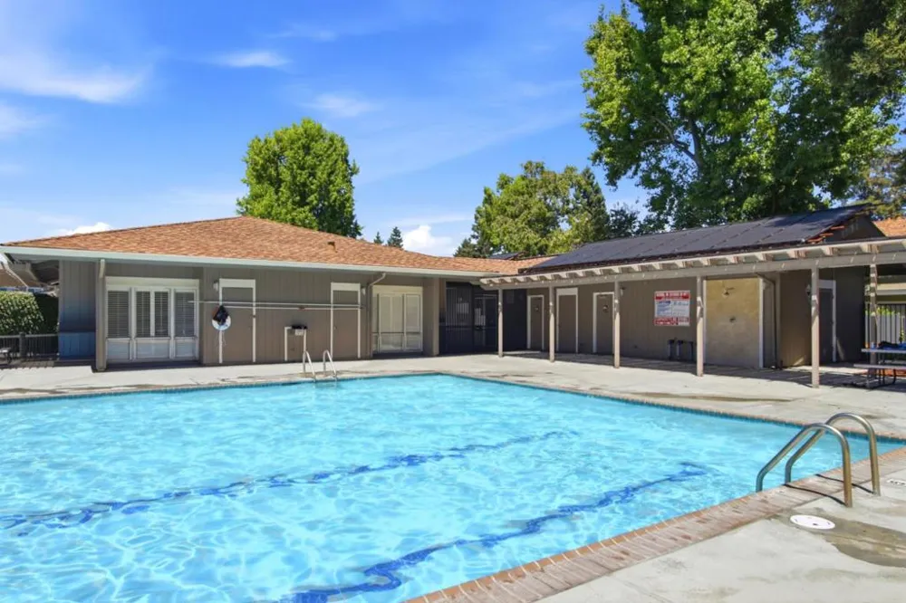 4882 Cherrythorne Lane San Jose, CA 95129