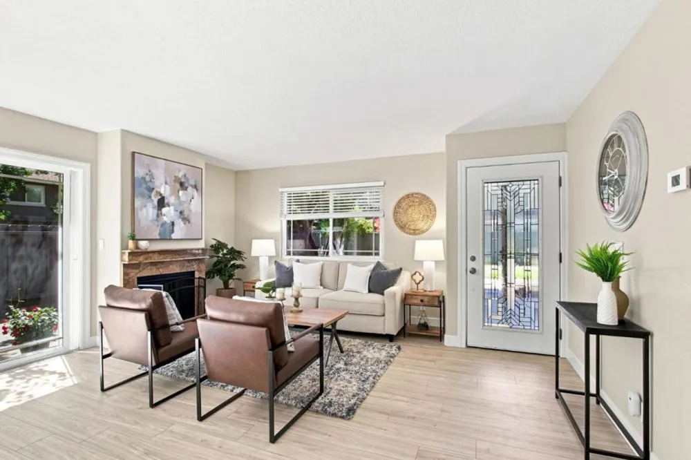 4882 Cherrythorne Lane San Jose, CA 95129