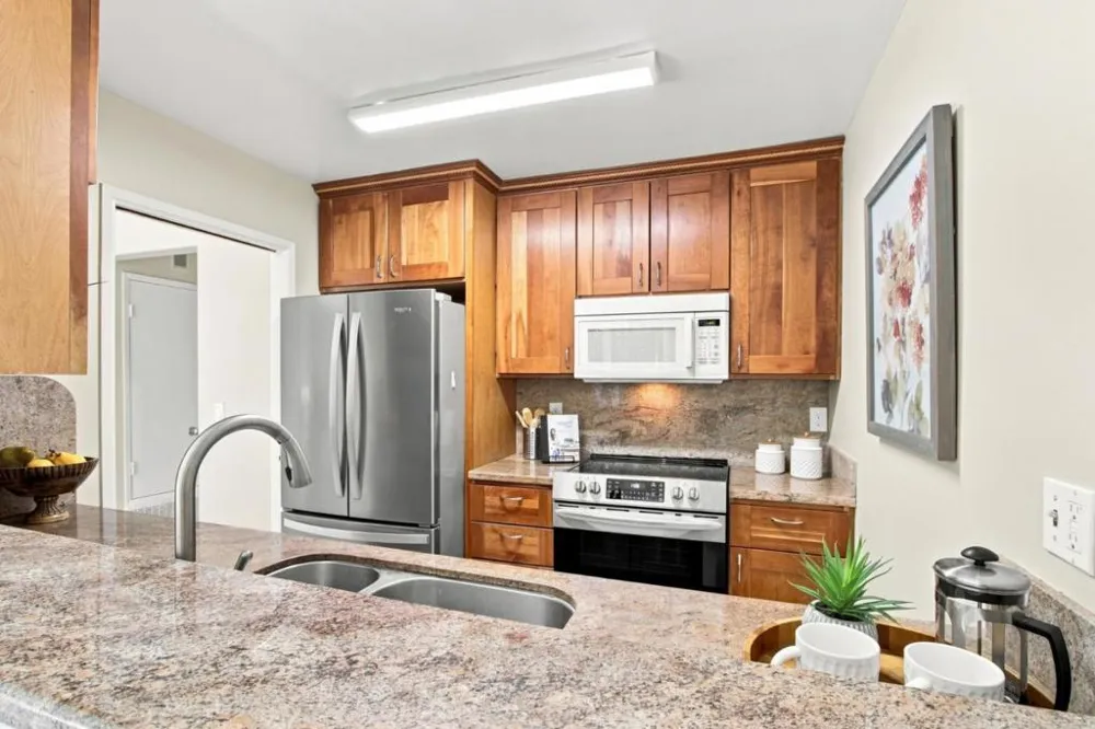 4882 Cherrythorne Lane San Jose, CA 95129