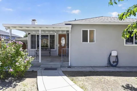 135 Claremont Avenue