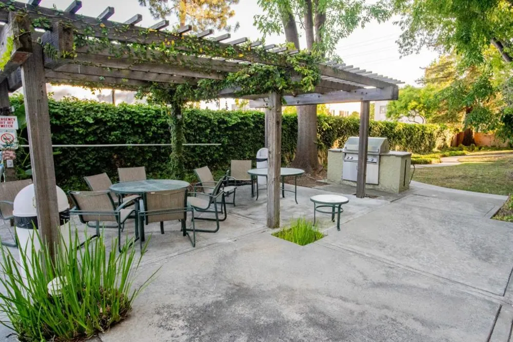 2200 Agnew Road #318 Santa Clara, CA 95054