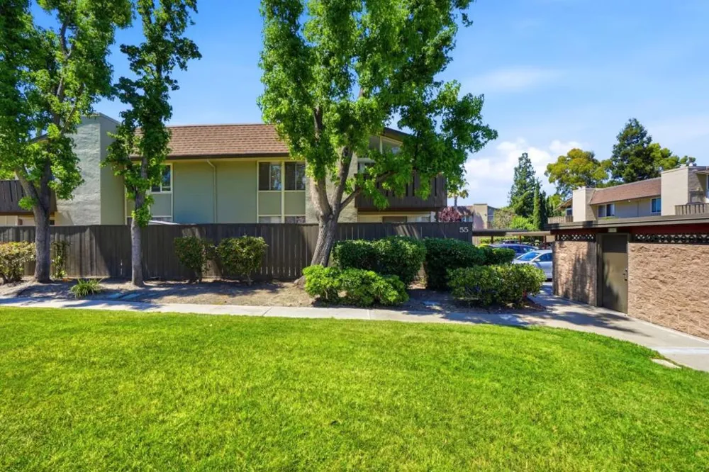 55 Massolo Drive #H Pleasant Hill, CA 94523