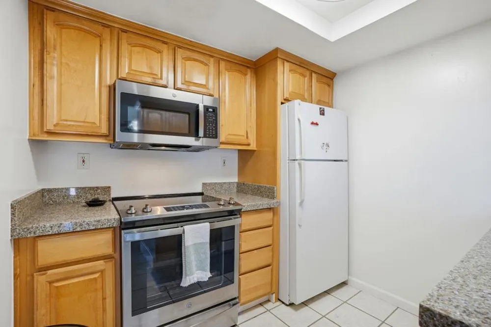 55 Massolo Drive #H Pleasant Hill, CA 94523