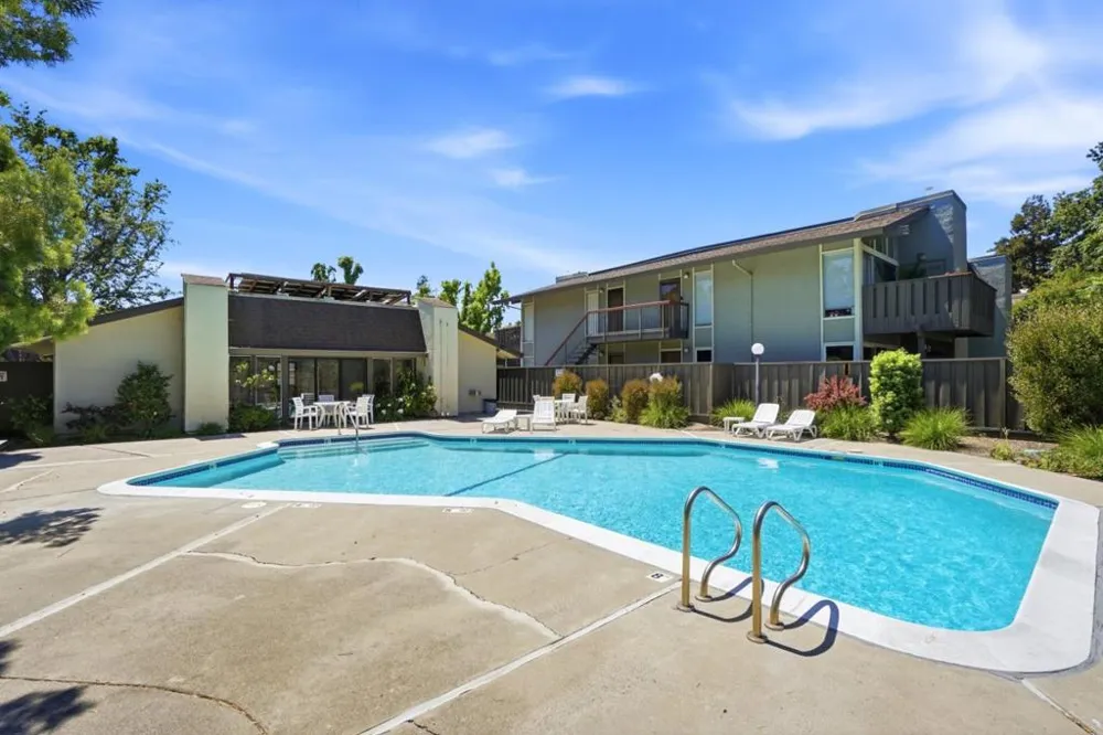 55 Massolo Drive #H Pleasant Hill, CA 94523