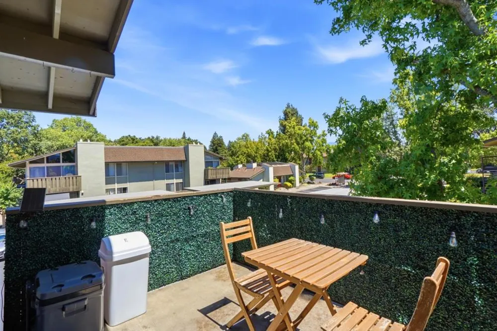 55 Massolo Drive #H Pleasant Hill, CA 94523