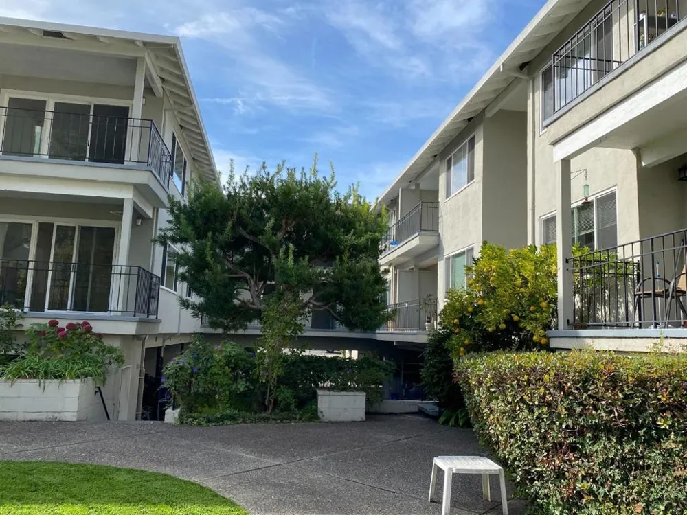 837 Cowper Street Palo Alto, CA 94301