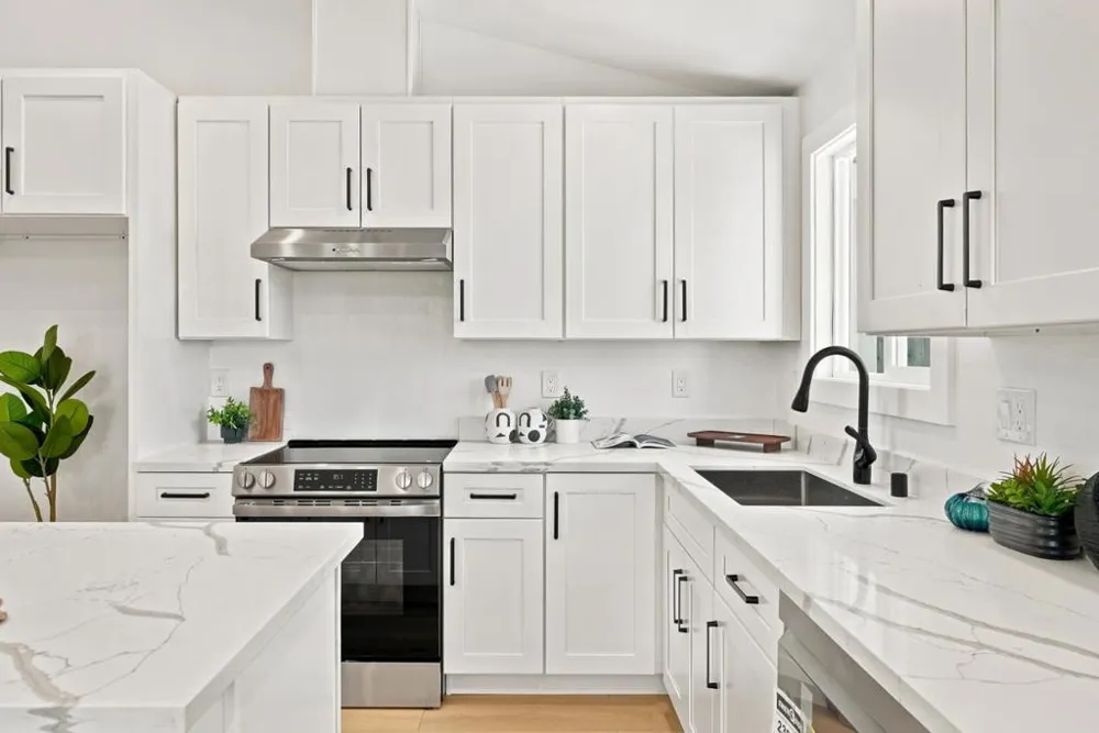 882 S Almaden Avenue #2 San Jose, CA 95110
