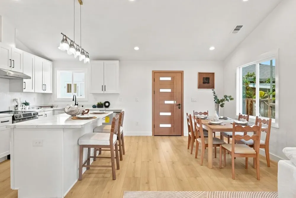 882 S Almaden Avenue #2 San Jose, CA 95110