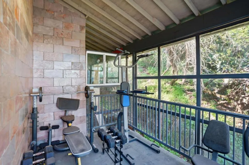 26 Big Tree Road Woodside, CA 94062