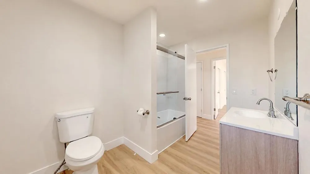 100 Pedras Road Turlock, CA 95382