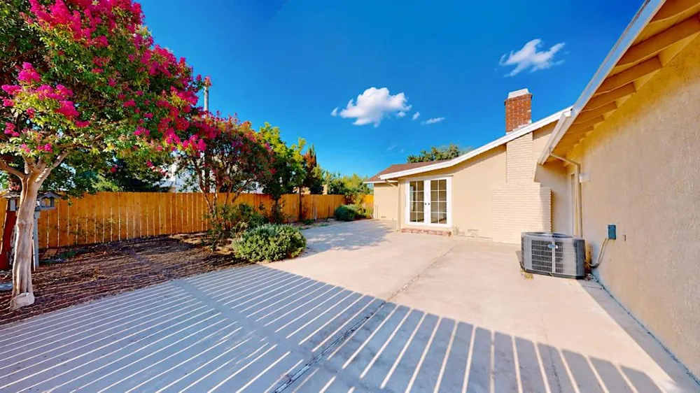 100 Pedras Road Turlock, CA 95382