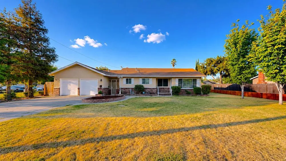 100 Pedras Road Turlock, CA 95382