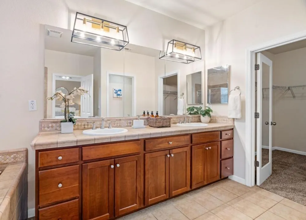 5300 Fioli Loop San Ramon, CA 94582