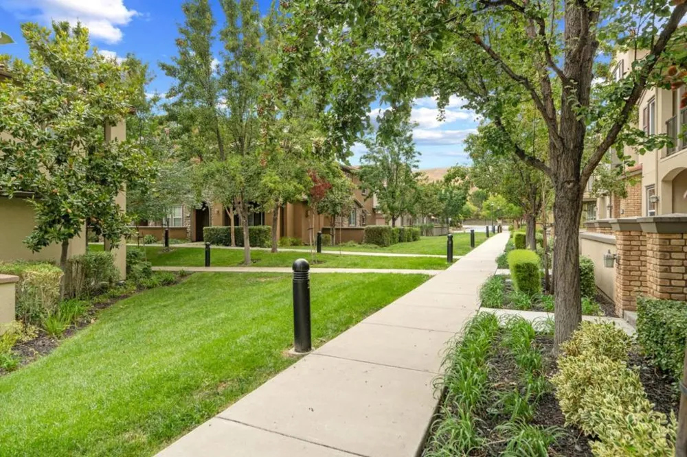 5300 Fioli Loop San Ramon, CA 94582