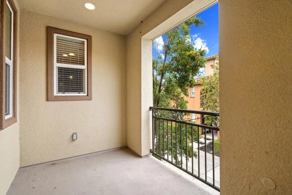 5300 Fioli Loop San Ramon, CA 94582