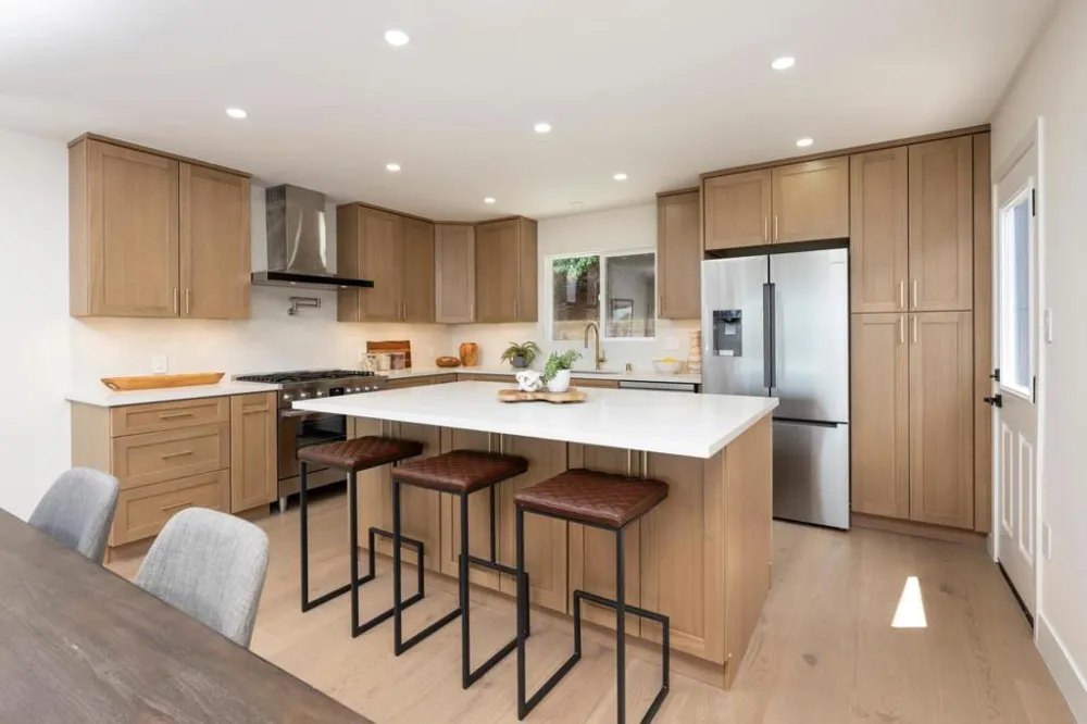 351 Rolling Hills Avenue San Mateo, CA 94403