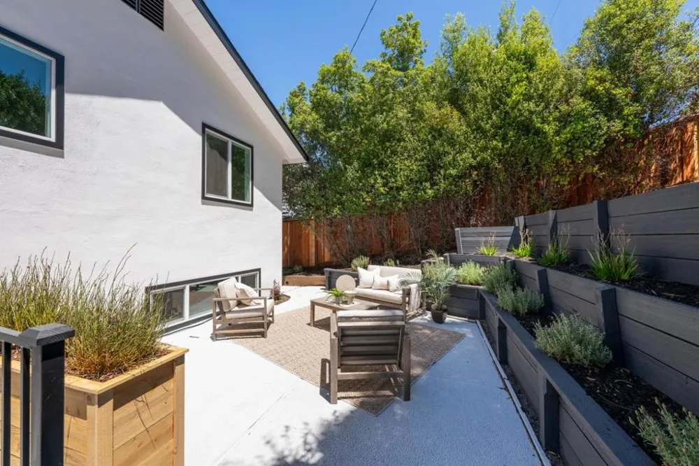 351 Rolling Hills Avenue San Mateo, CA 94403