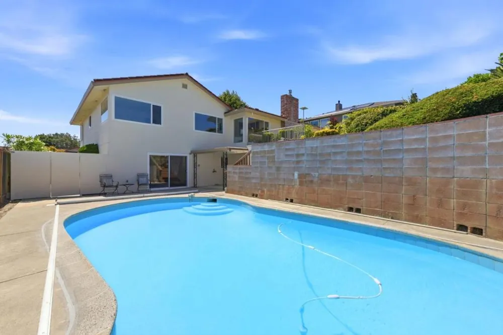 1284 Encina Drive Millbrae, CA 94030