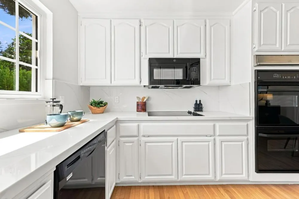 1284 Encina Drive Millbrae, CA 94030