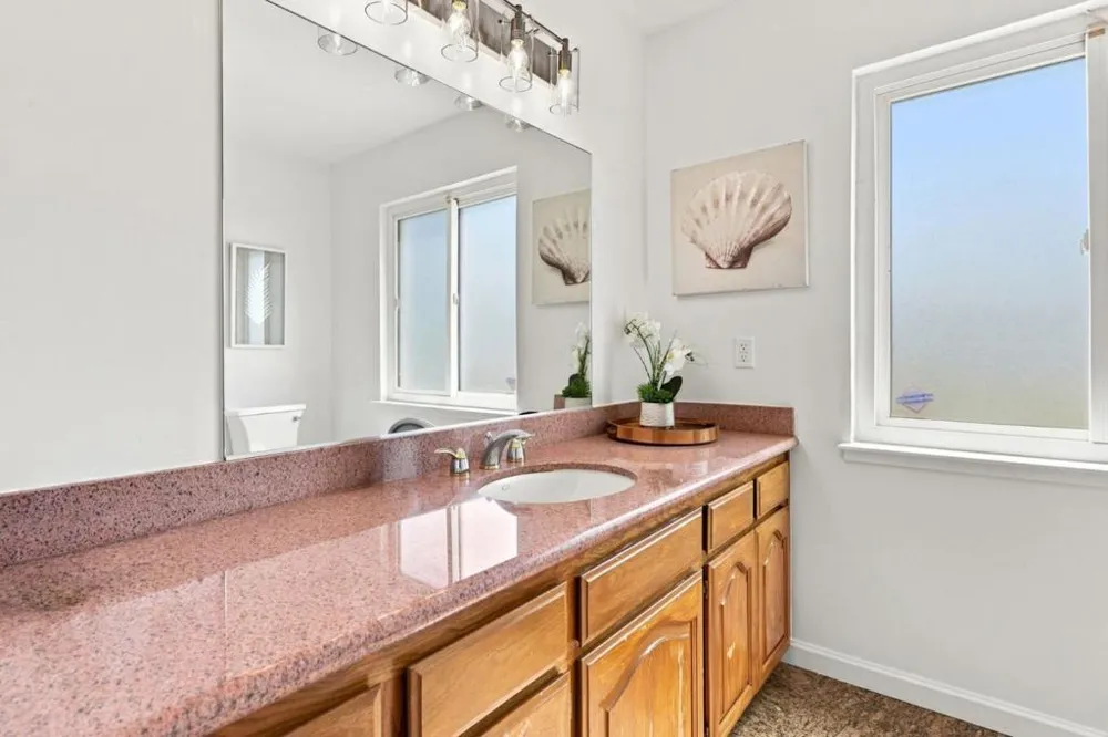 1284 Encina Drive Millbrae, CA 94030