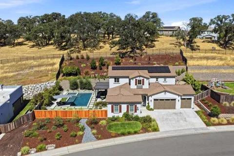 2736 Nisenan Valley Drive