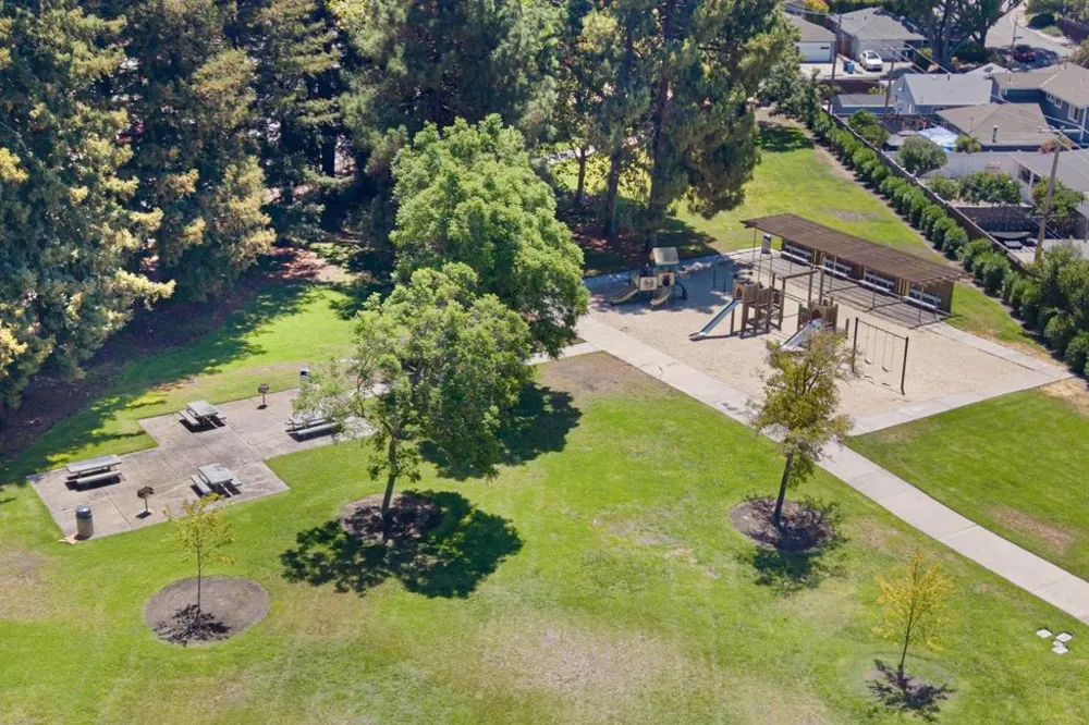 646 Bucher Avenue Santa Clara, CA 95051