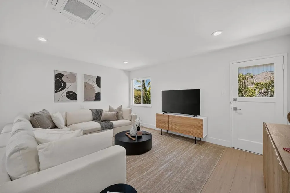 646 Bucher Avenue Santa Clara, CA 95051