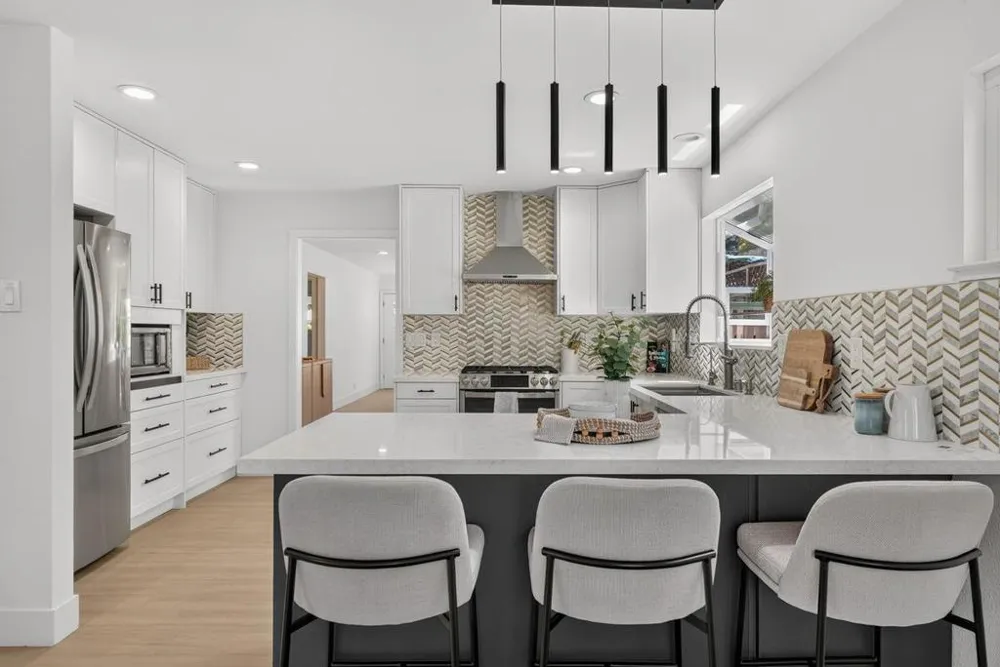 646 Bucher Avenue Santa Clara, CA 95051