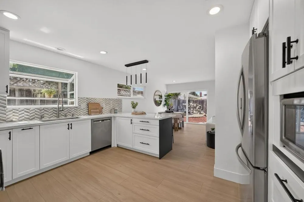 646 Bucher Avenue Santa Clara, CA 95051