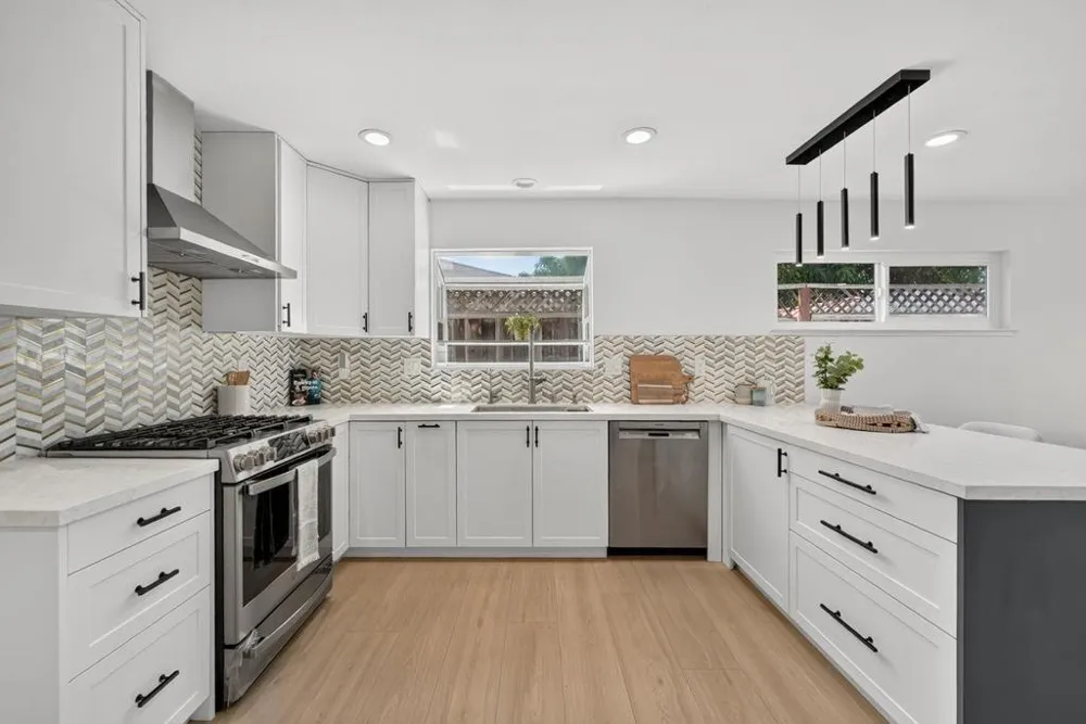 646 Bucher Avenue Santa Clara, CA 95051