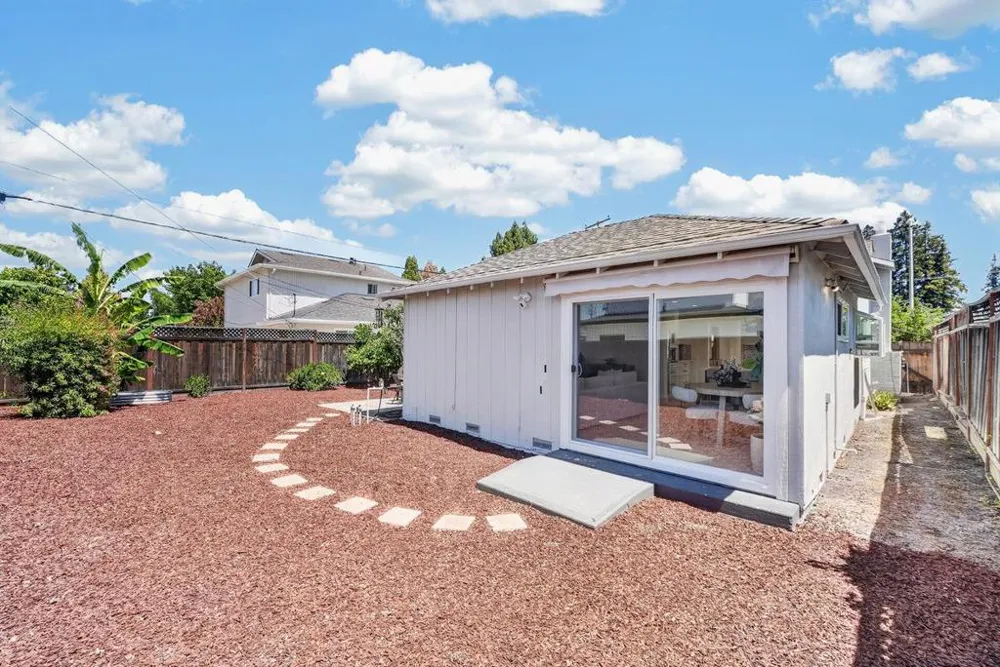 646 Bucher Avenue Santa Clara, CA 95051