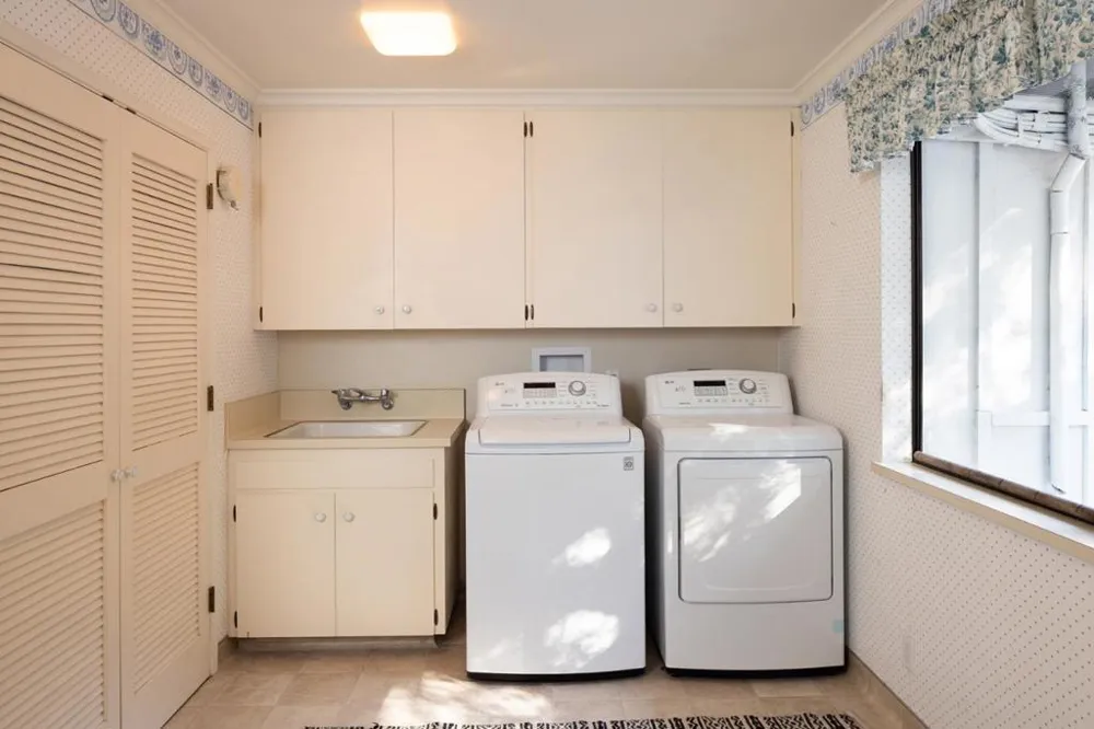 12724 Sundance Lane Carmel Valley, CA 93924