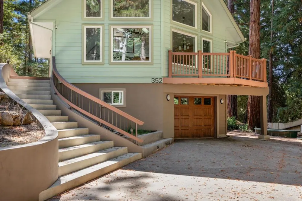 352 Manzanita Avenue Boulder Creek, CA 95006
