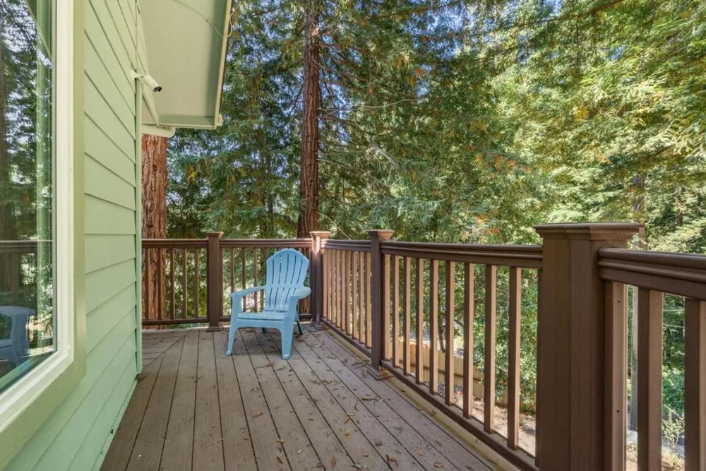 352 Manzanita Avenue Boulder Creek, CA 95006