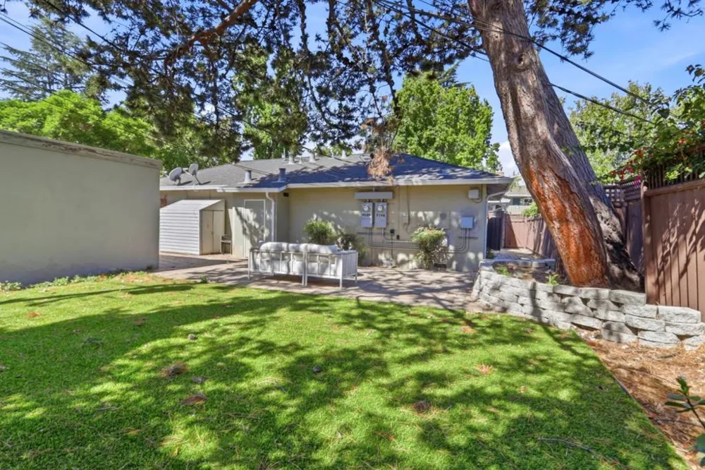 718 Millich Drive #B Campbell, CA 95008