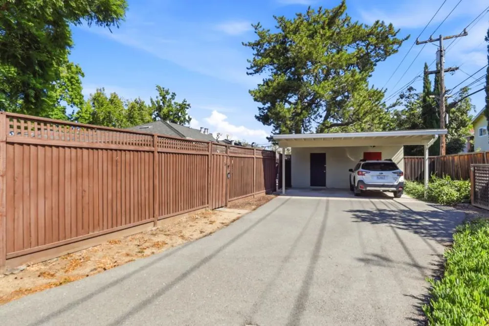 718 Millich Drive #B Campbell, CA 95008