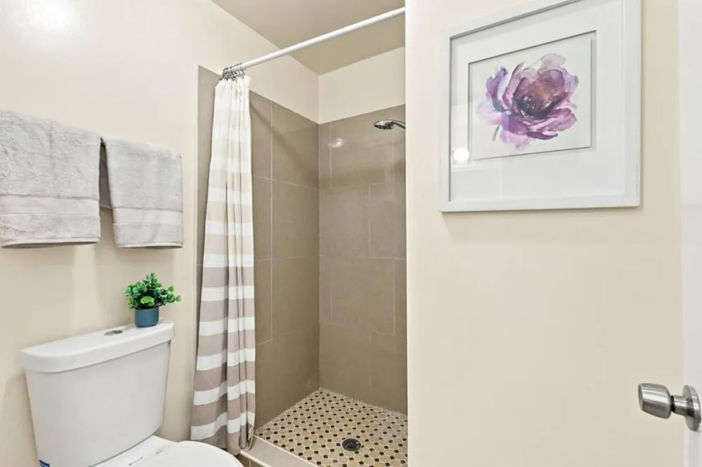 718 Millich Drive #B Campbell, CA 95008