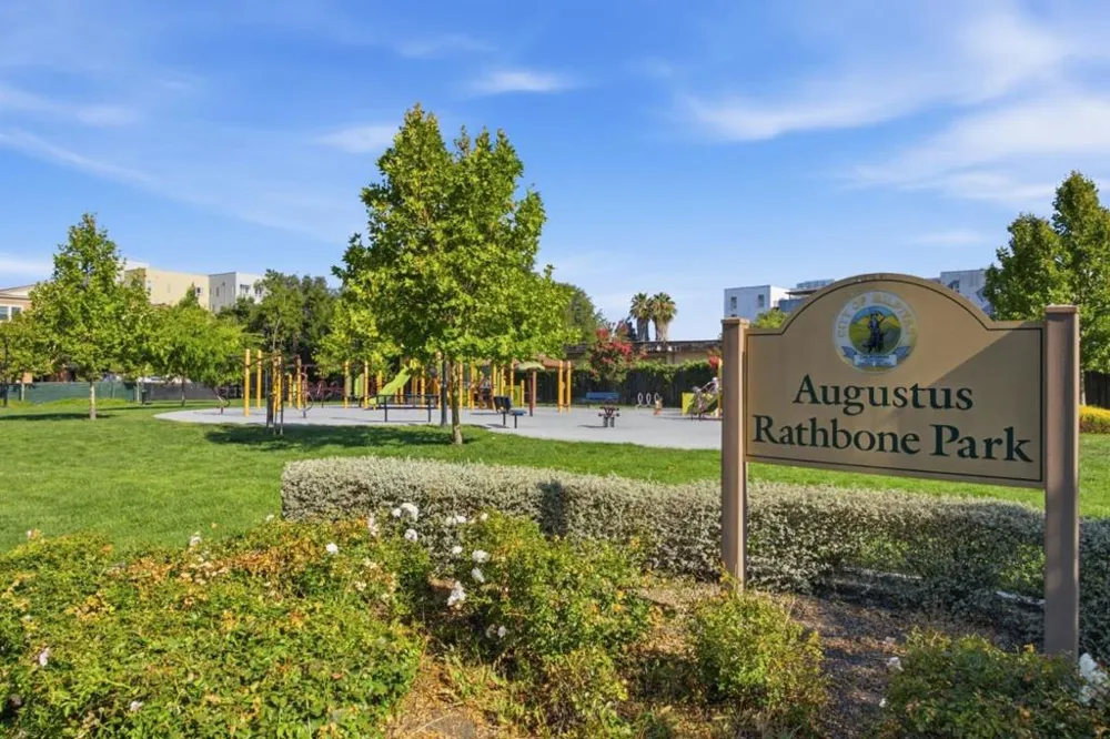 329 Expedition Lane Milpitas, CA 95035