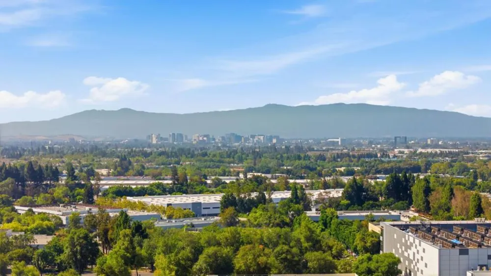 329 Expedition Lane Milpitas, CA 95035