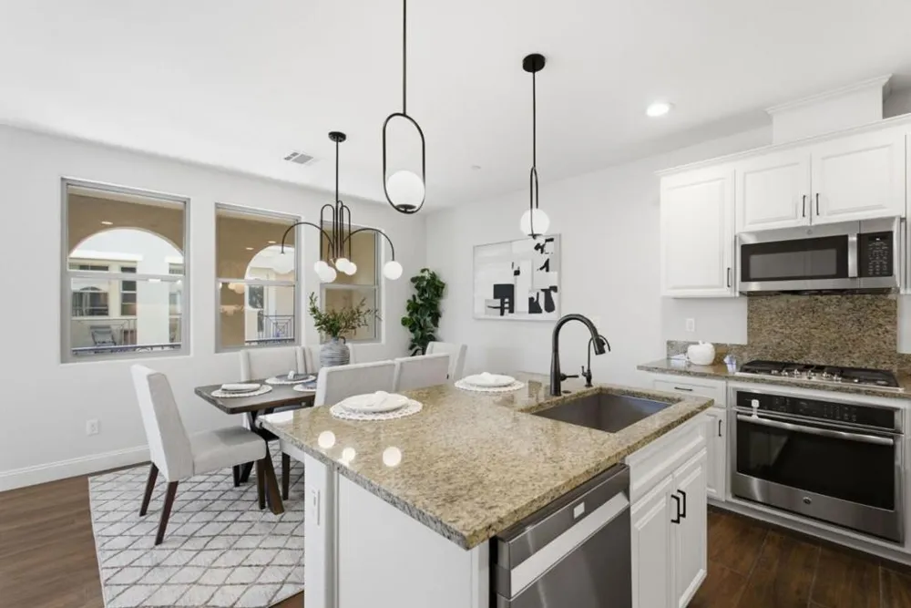 329 Expedition Lane Milpitas, CA 95035