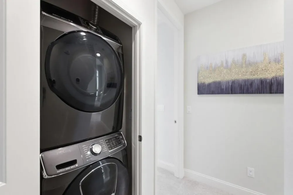 329 Expedition Lane Milpitas, CA 95035