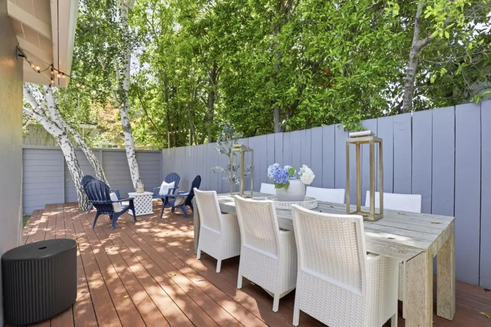 699 Oregon Avenue Palo Alto, CA 94301