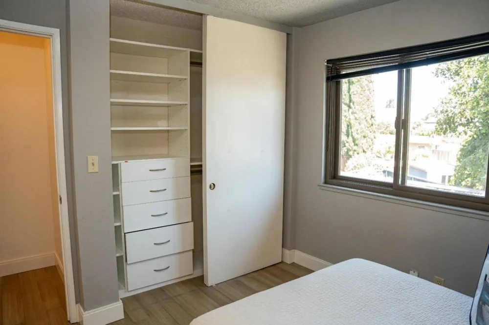 32811 Palmdale Court Union City, CA 94587