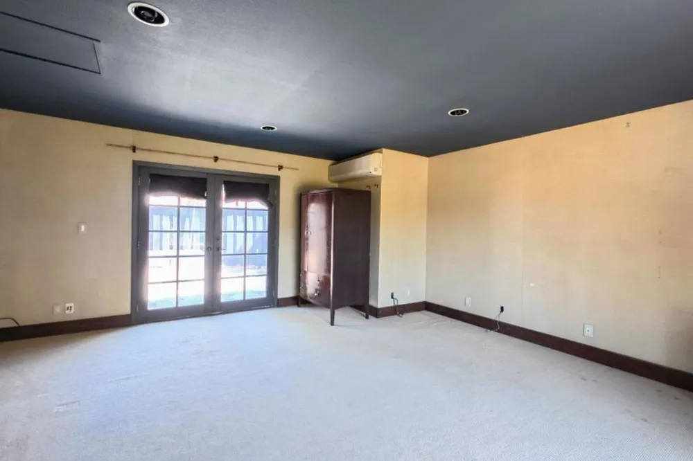 32811 Palmdale Court Union City, CA 94587