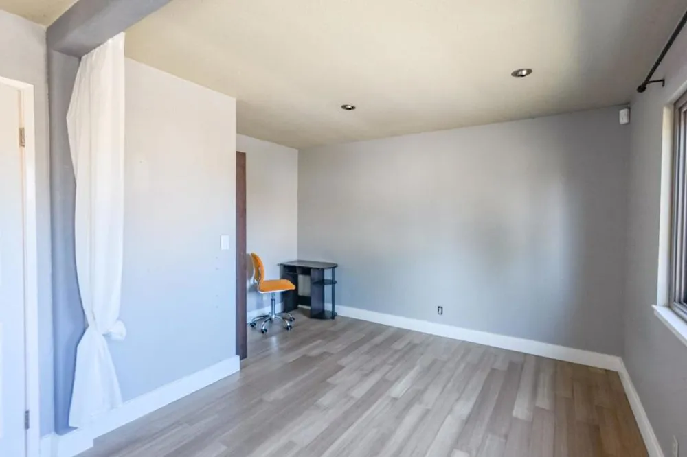 32811 Palmdale Court Union City, CA 94587