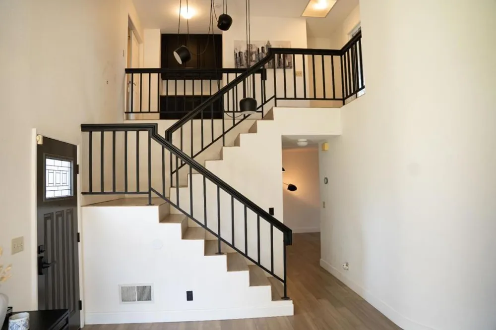 32811 Palmdale Court Union City, CA 94587